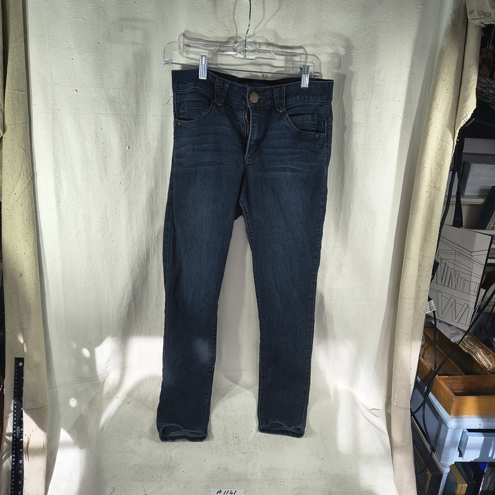 Democracy Women's Size 8 Deep Indigo Skinny Jeans